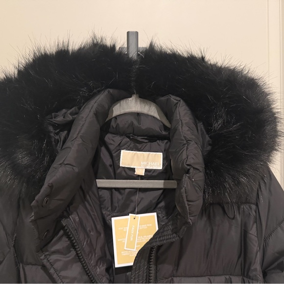 Michael Kors Women's Black Puffer Coat with Fur Trim: from Florence, Italy - Picture 2 of 6